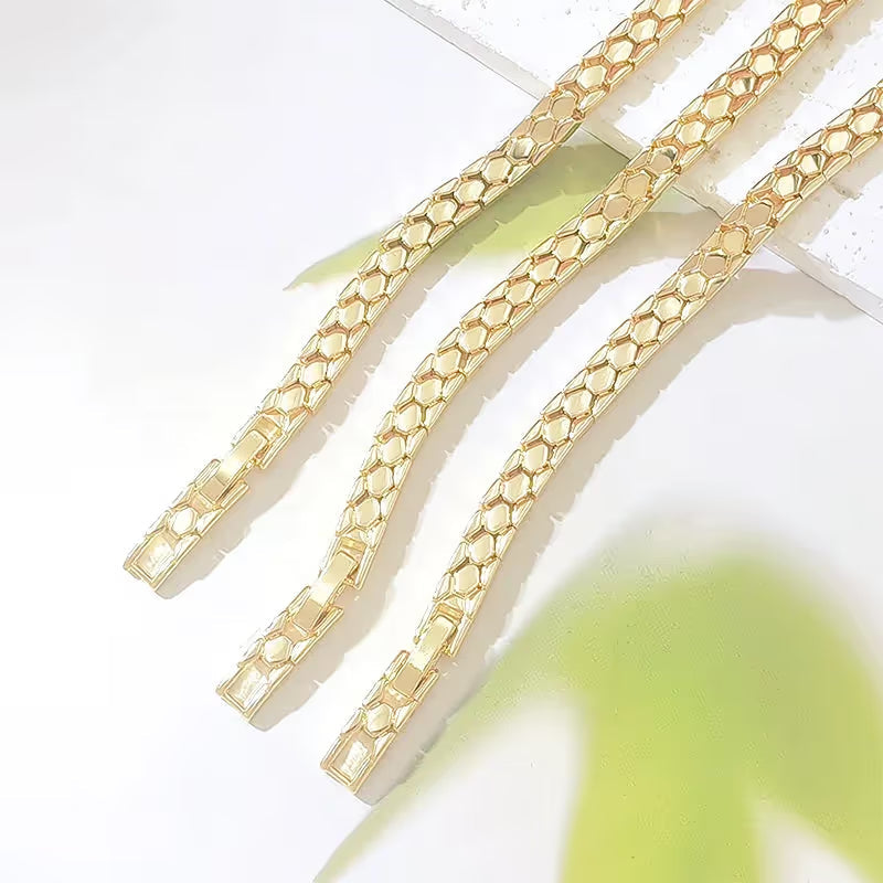 💫 Gold Snake-Scale Chain Bracelet – Liquid Shine, Textured Luxe 🌟