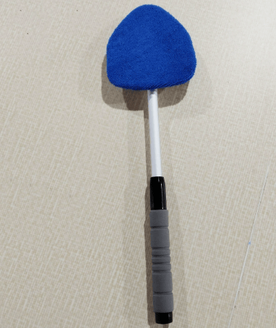 💥 💥  🔥  Windshield Cleaning Tool,  with 4 Reusable and Washable Microfiber Pads and Extendable Handle