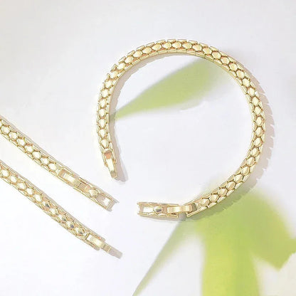 💫 Gold Snake-Scale Chain Bracelet – Liquid Shine, Textured Luxe 🌟