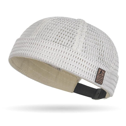 🧢 Everyday Mesh Cap – No Sweat, Just Comfort (Fits Most)