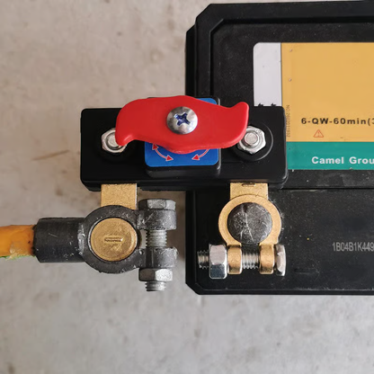 🛡️ Car Universal Battery Disconnect Leak Protector