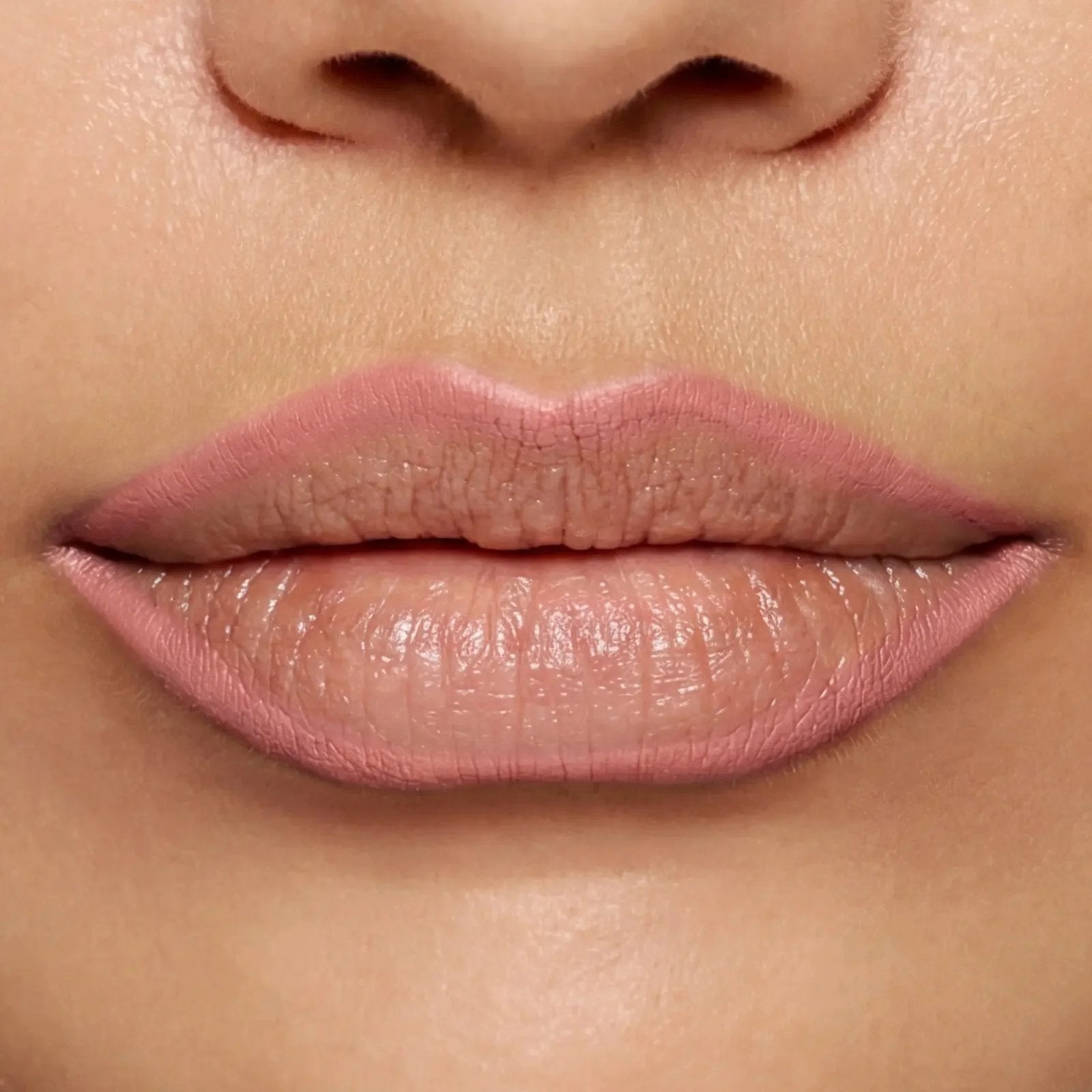 🔥🔥Hot Sale🎁Easy Glide Lip Liner — Creamy, Blendable Color with Smooth Application