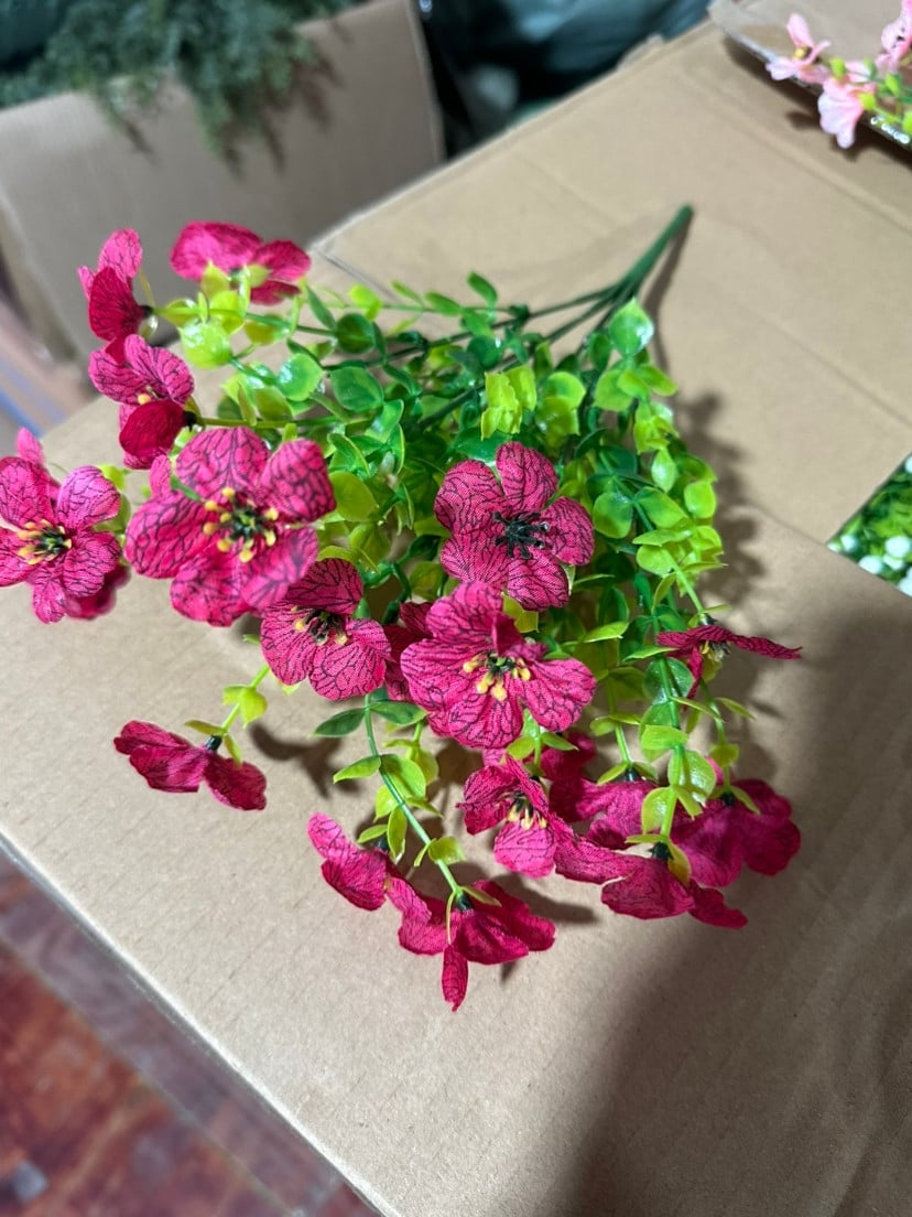🌱Outdoor/Indoor UV Resistant & Waterproof Artificial Flower Decor