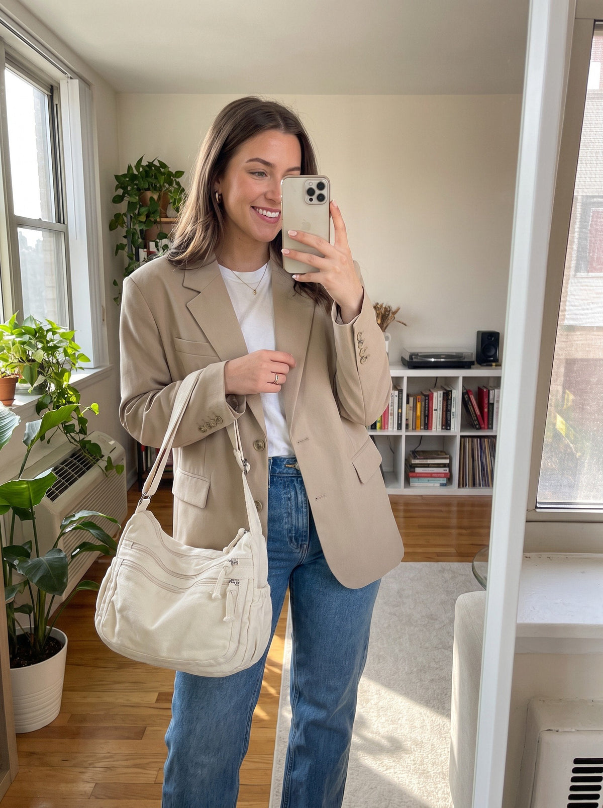 👜✨ Distressed Canvas Messenger Bag – Multi-Zipper Layered Design, Wide Adjustable Strap
